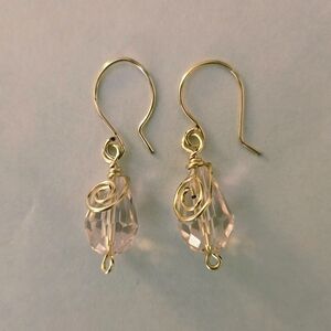 Vintage Gold Wire Pink Crystal Waterdrop Dangle Earrings 1.5 In Elegant Minimal